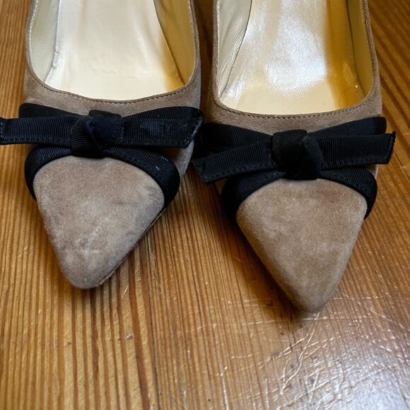 Kate Spade nude suede bow pointed toe pumps SIZE 9.5B - Picture 6 of 8